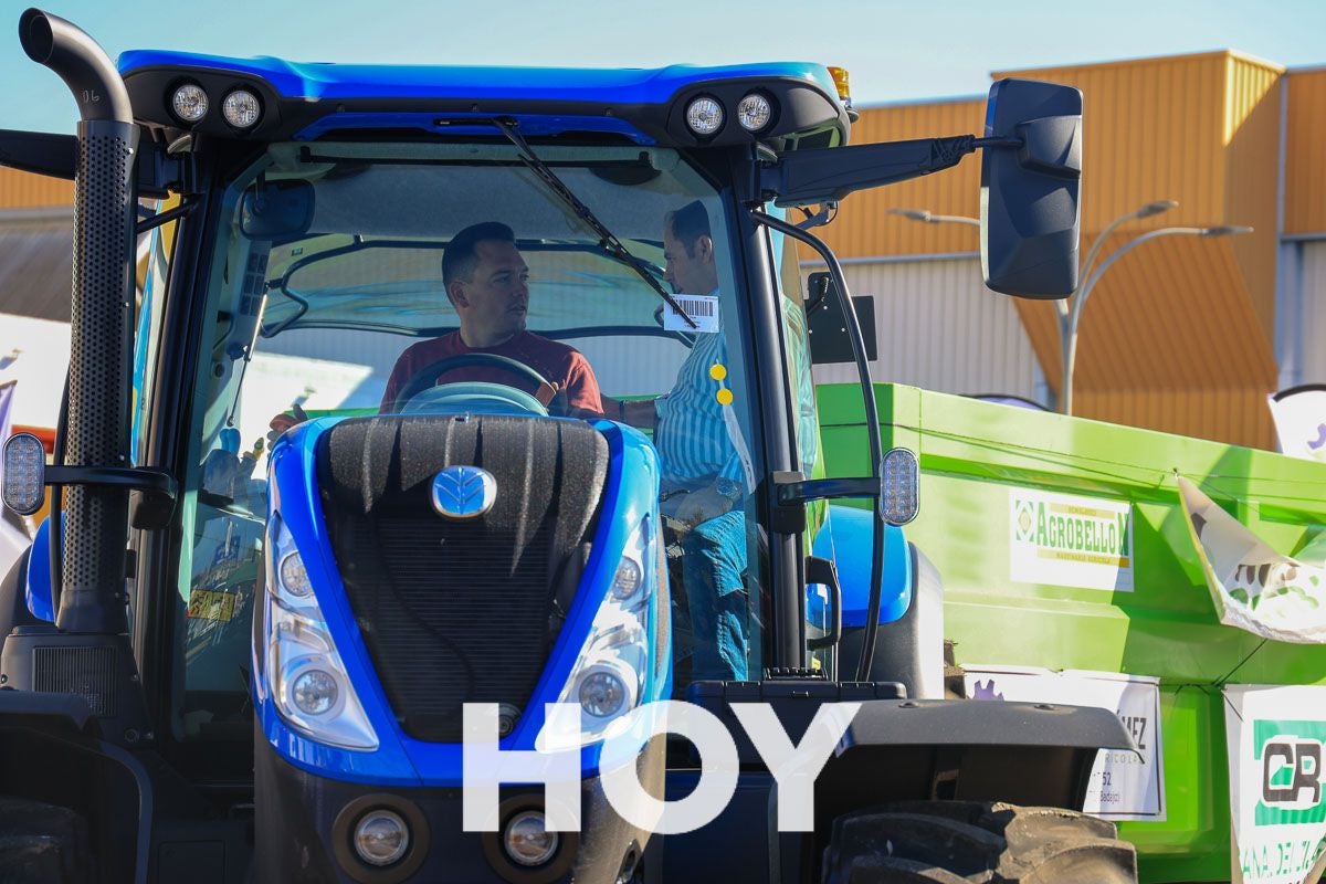 Imágenes: Concurso de Maniobrabilidad con tractor en Agroexpo