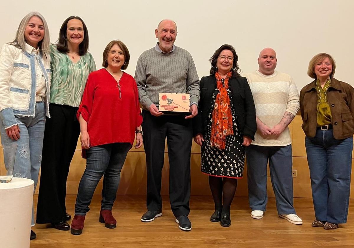 Leonardo Martínez gana el certamen literario 'Cartas de [Des]Amor Mercedes Gallego'