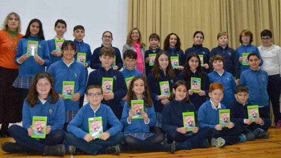 El colegio Sagrado Corazón disfruta de un encuentro literario con Rosa Huertas y David Lozano