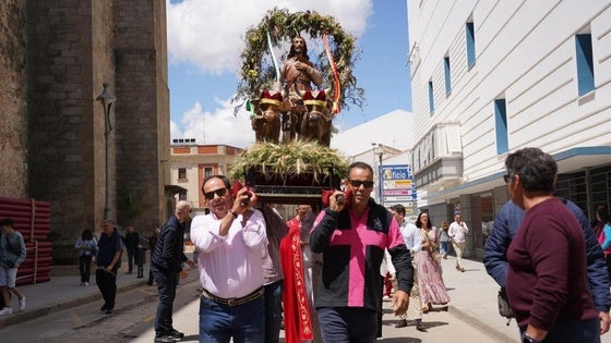 El barrio de San Isidro celebra sus fiestas patronales