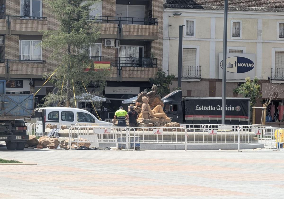 La renovada plaza de España se inaugura el día 25 de junio
