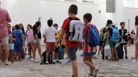 El Consistorio destina 21.000 euros a ayudas escolares