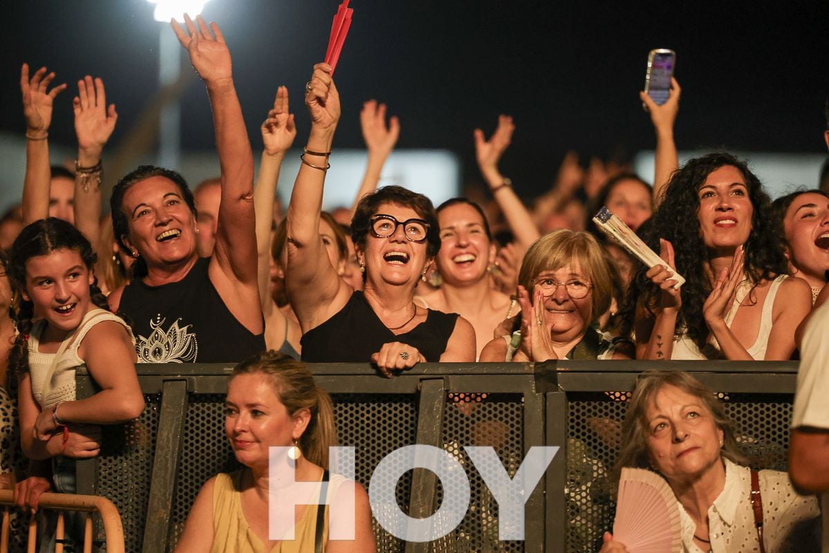 Más de 10.000 personas disfrutaron al ritmo de Manuel Carrasco