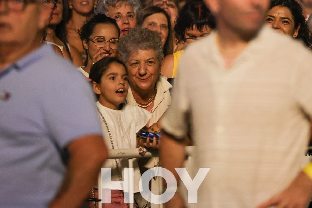 Más de 10.000 personas disfrutaron al ritmo de Manuel Carrasco