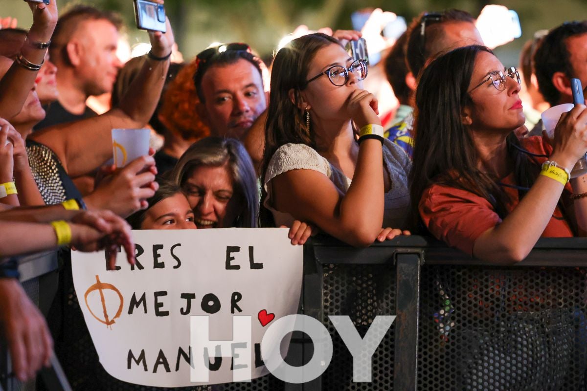 Manuel Carrasco vuelve 'salvaje' a Don Benito