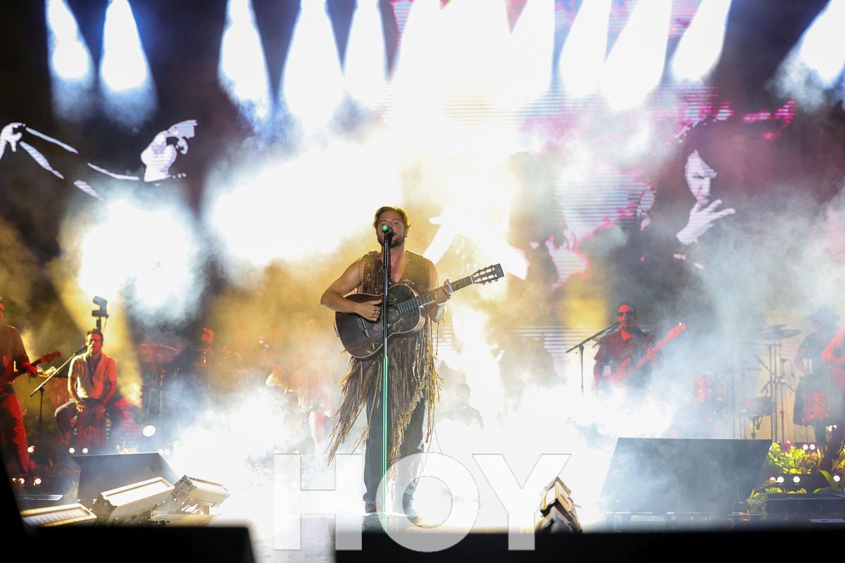 Manuel Carrasco vuelve &#039;salvaje&#039; a Don Benito