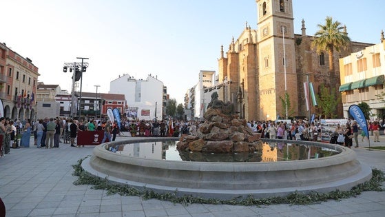 600.000 euros más para las obras de la plaza de España