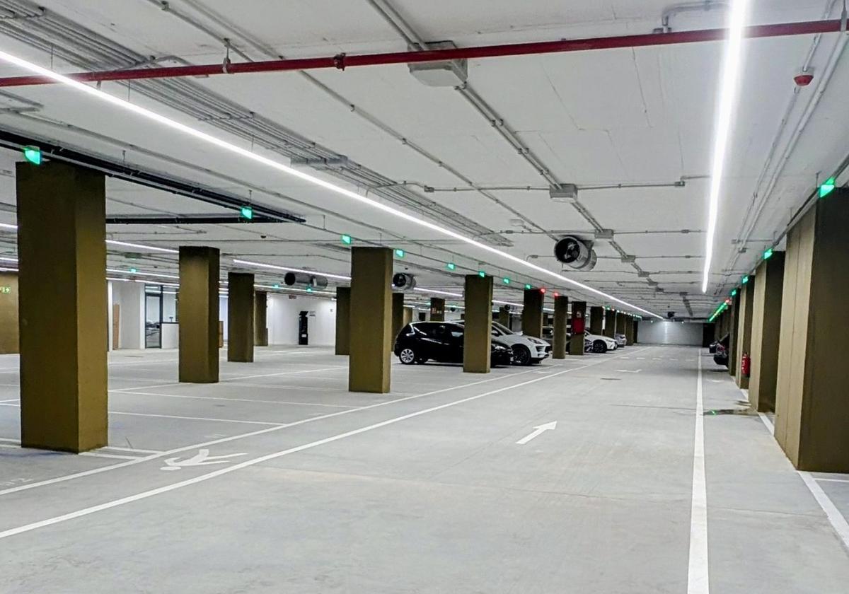 Aparcamiento subterráneo de la plaza de España.