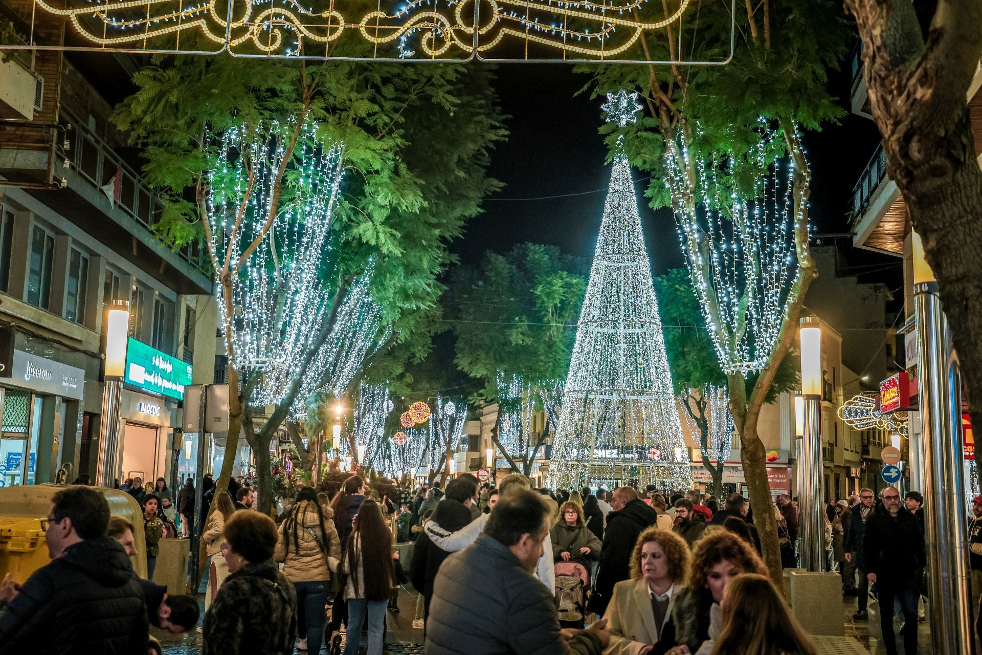 Don Benito ya disfruta de su Navidad