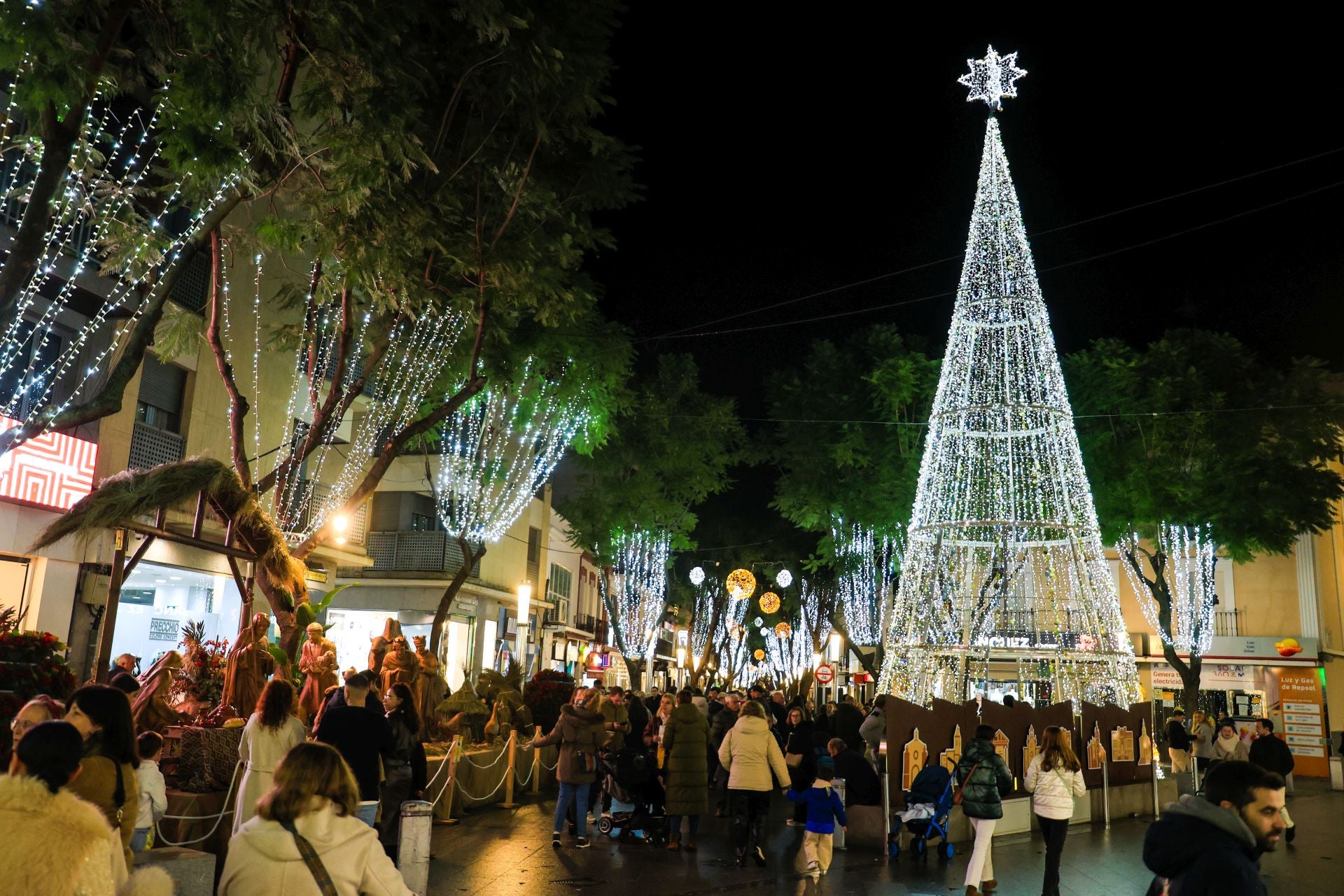 Don Benito ya disfruta de su Navidad