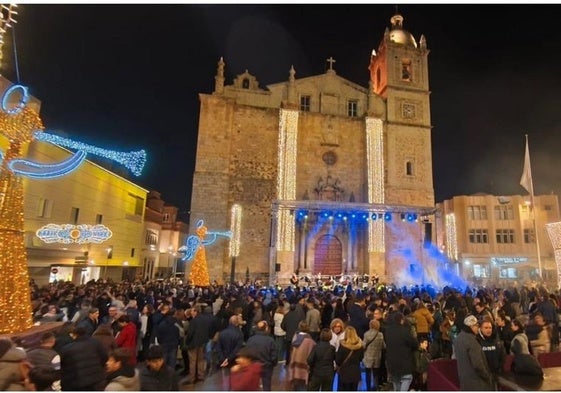 Los bares podrán sacar barra a la calle en Nochebuena y Nochevieja