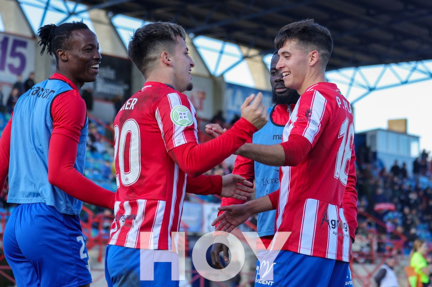 El Don Benito arranca más líder la segunda vuelta