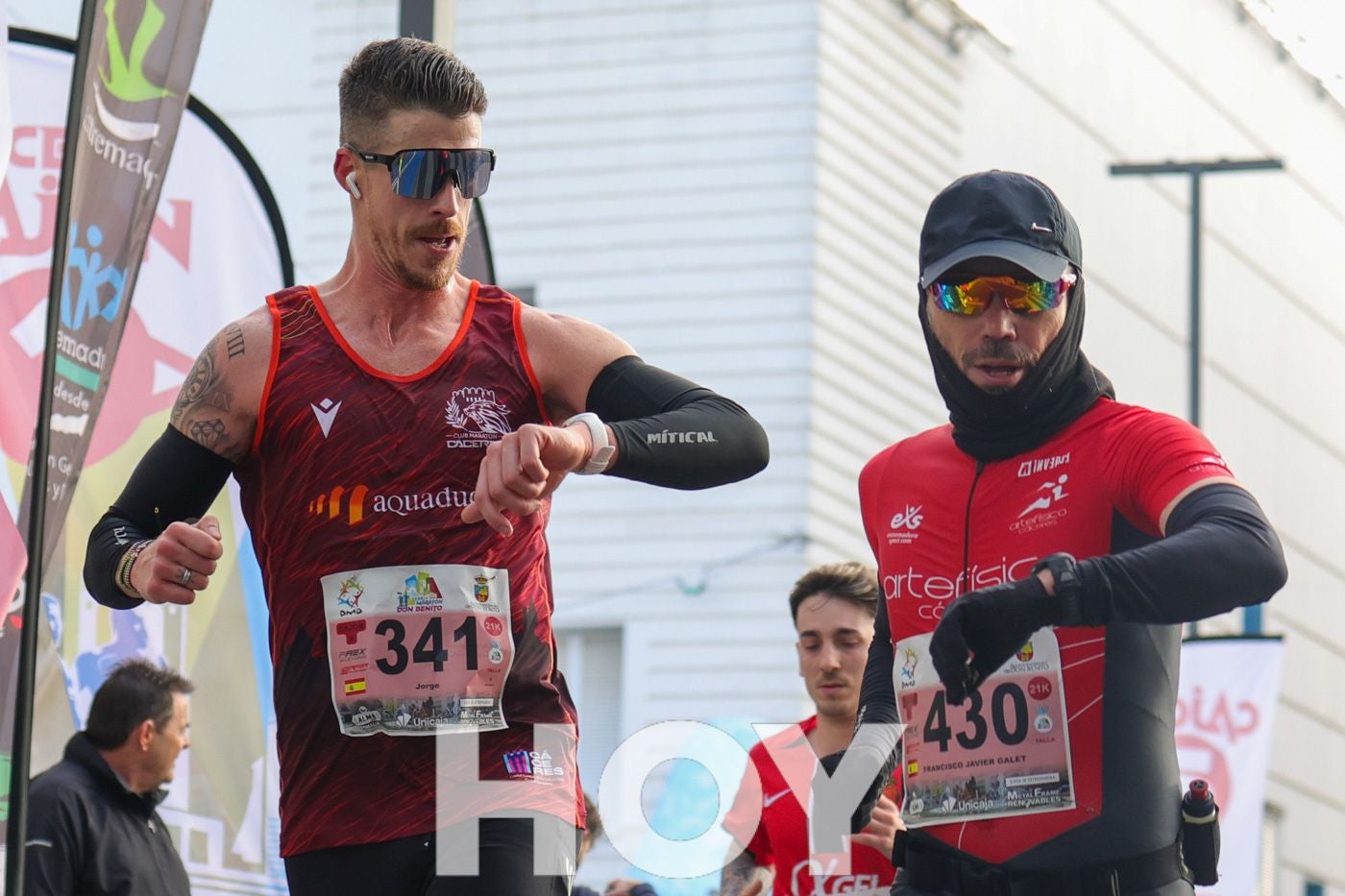 Gran ambiente de atletismo en las calles de Don Benito