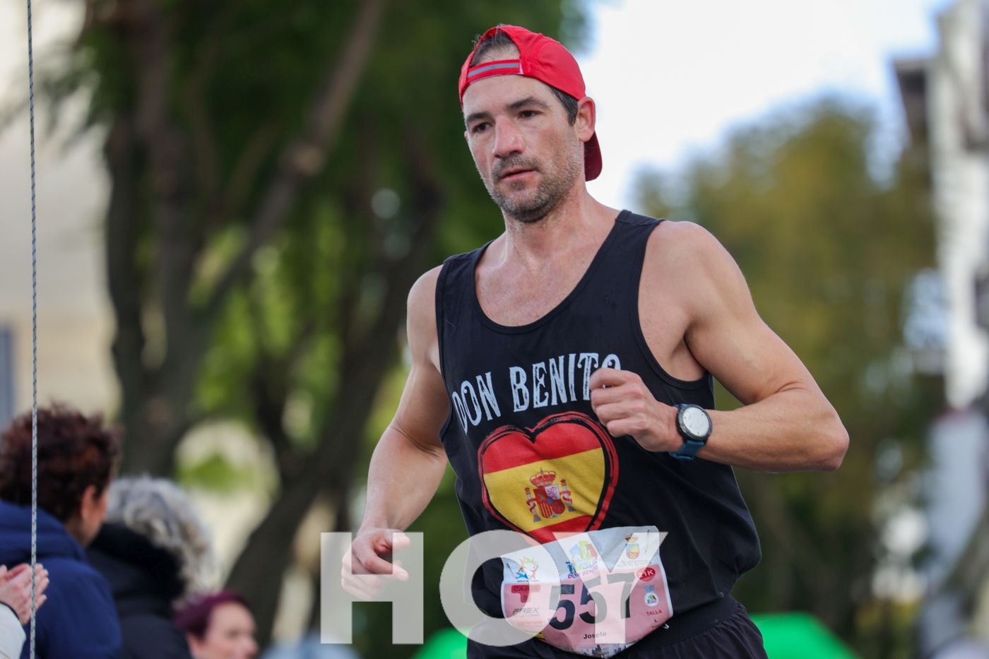 Gran ambiente de atletismo en las calles de Don Benito