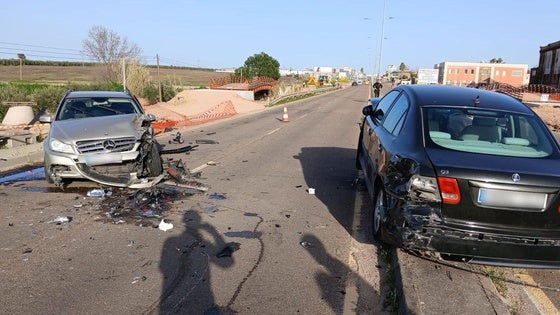 Colisión múltiple en la carretera Don Benito - Villanueva