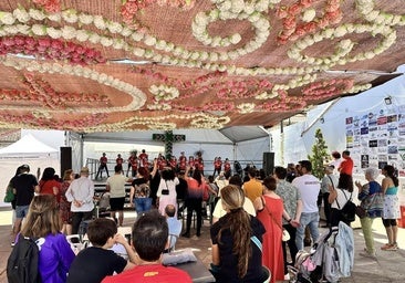 El barrio de San Sebastián celebra la Cruz de Mayo