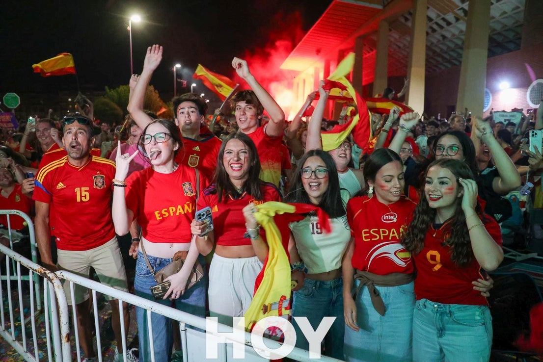 Don Benito disfruta del triunfo de su vecino Pedro Porro