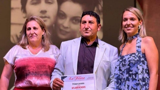 Emilio Serrano, galardonado en el festival flamenco de Lo Ferro