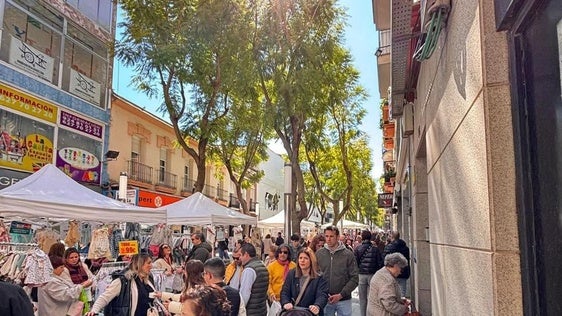 Más de 50 establecimientos participan en una nueva edición del 'Comercio en la Calle'