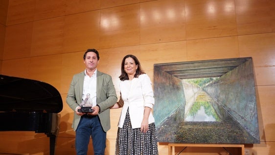 Francisco Vera gana el Premio Juan Aparicio Quintana