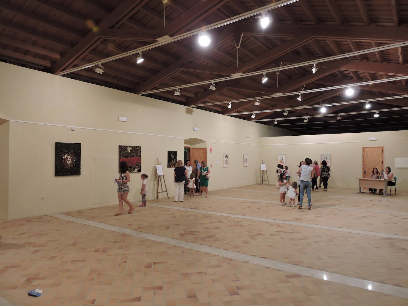 100 fotos sobre todas las actividades de la noche en blanco frexnense.