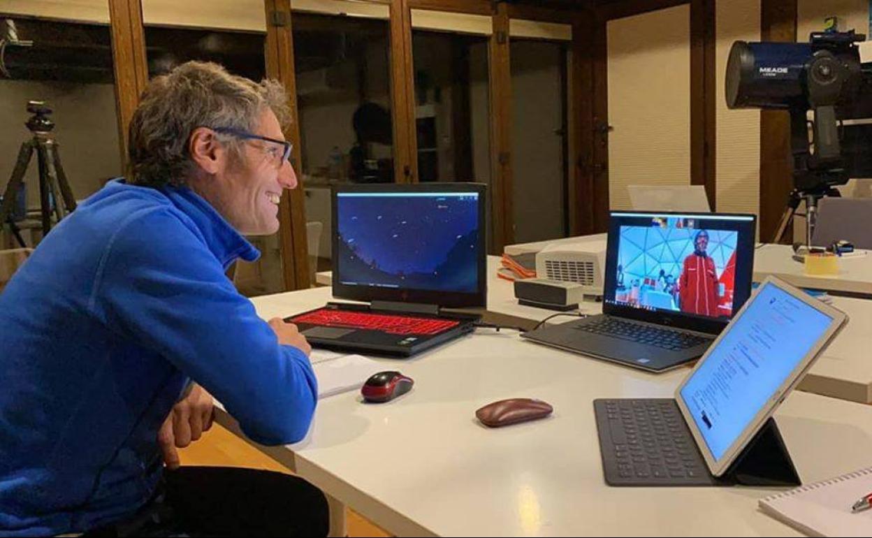 Jose Luis Quiñones en la coferencia