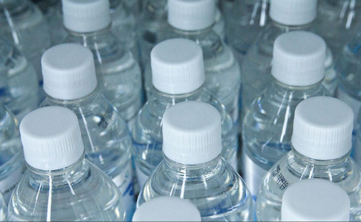 Promedio elimina 3.500 botellas de plástico en diez carreras de la provincia