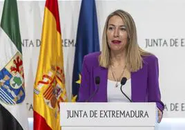 María Guardiola en la rueda de prensa tras el consejo de gobierno.
