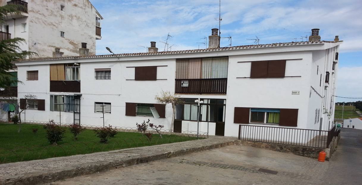 Continúa la renovación de redes de agua potable y saneamiento en la Barriada de Santa Ana