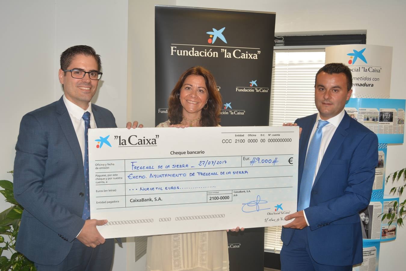 La Obra Social ‘La Caixa’ subvenciona con 9000 euros al Ayuntamiento para mobiliario en el Hogar de Mayores