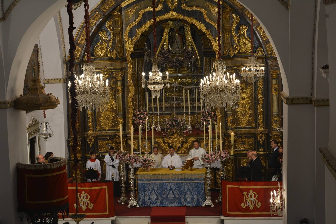 Imagen de la celebración de la tarde de este viernes en el santuario. JUAN IGNACIO MÁRQUEZ