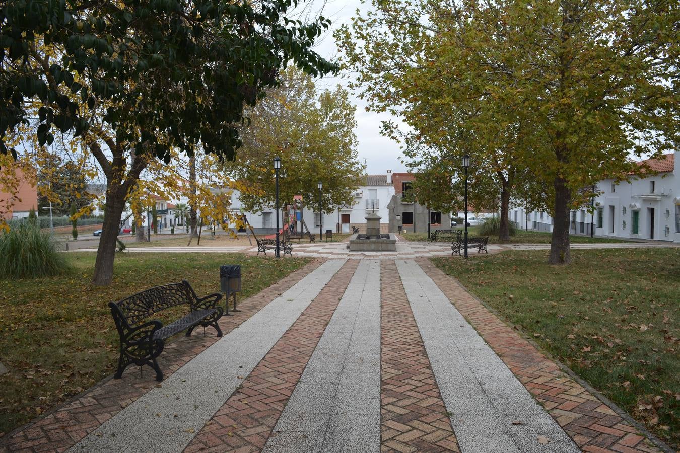 El Ayuntamiento distribuye 147.120 euros del Plan Dinamiza de Diputación de Badajoz