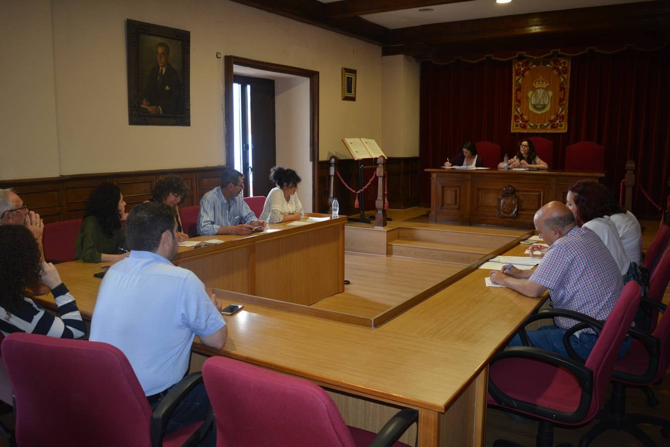 El Equipo de Gobierno traslada su proyecto de botellón al recinto ferial reduciendo la inversión prevista de 109.000 a 45.000 euros