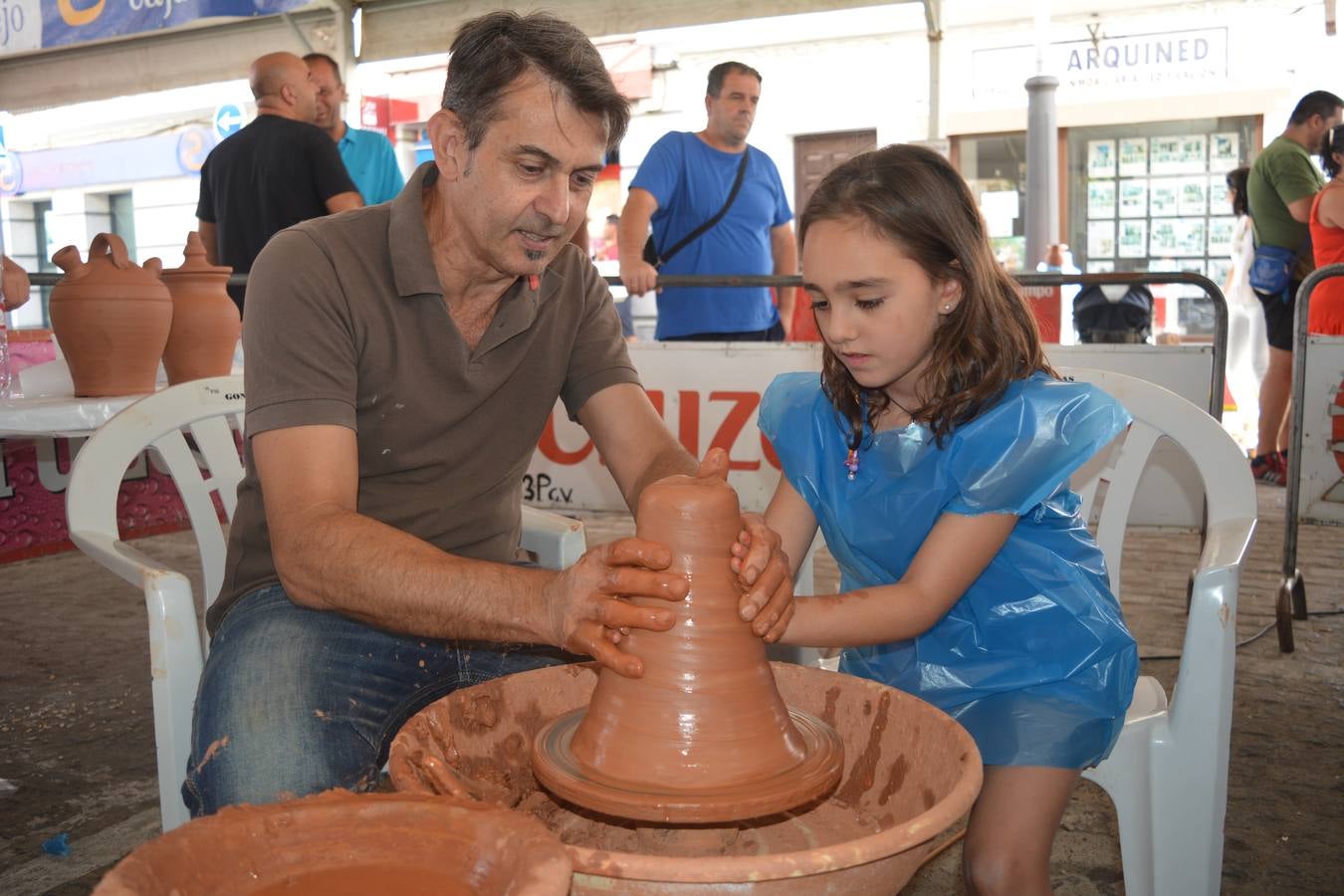 Múltiples actividades en las mañanas de La Carpa de FESTISIERRA