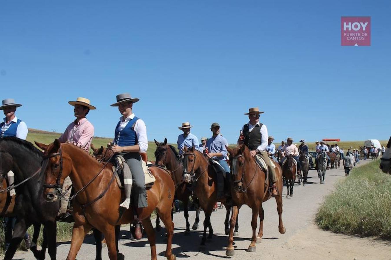 Cientos de romeros partieron ayer en este caminar, en una jornada en las que les acompañó el buen tiempo