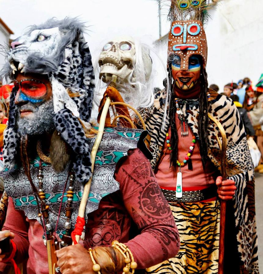 La actuación del Carnaval estrena escenario en el salón multiusos del recinto ferial