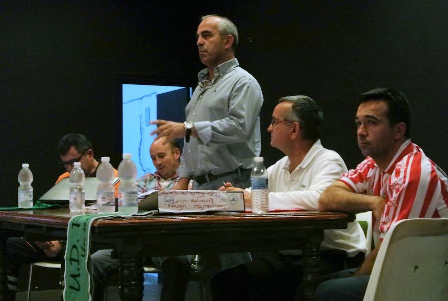 La actual directiva de la UD Fuente de Cantos se presentará a las elecciones