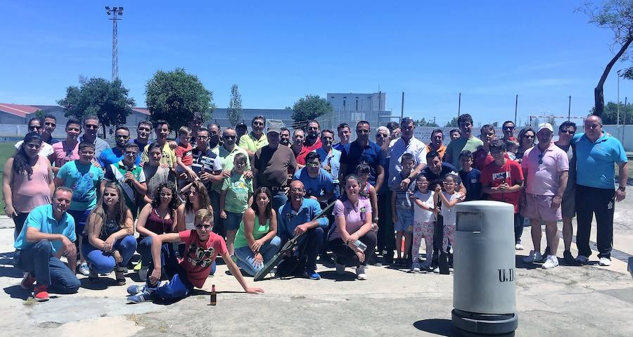 Particpantes y organizadores del torneo. 