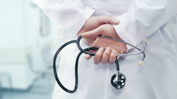 Los médicos quieren mejorar la sanidad pública.