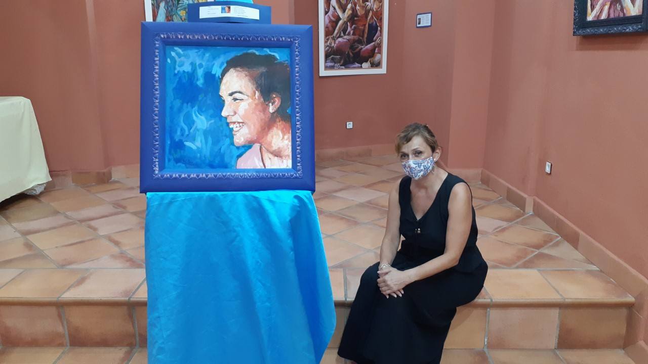 María Ascensión Moraleda en su muestra de Guareña.