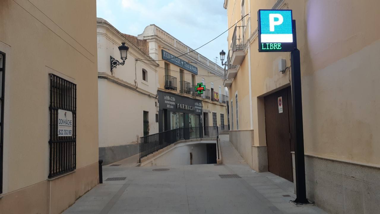 Abierto el aparcamiento plaza de España con medidas de impulso al comercio y hostelería