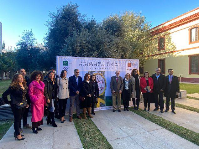 Foto de familia del Encuentro en Sevilla.