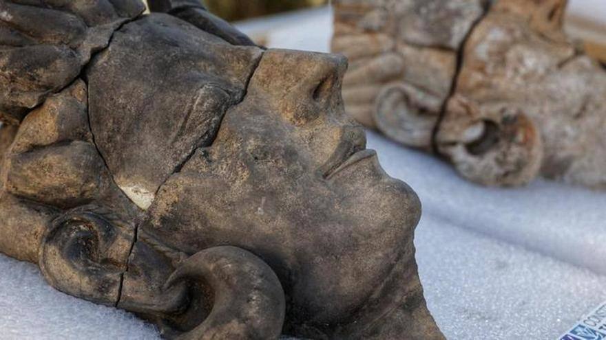 Los rostros de Casas del Turuñuelo se despiden de Extremadura