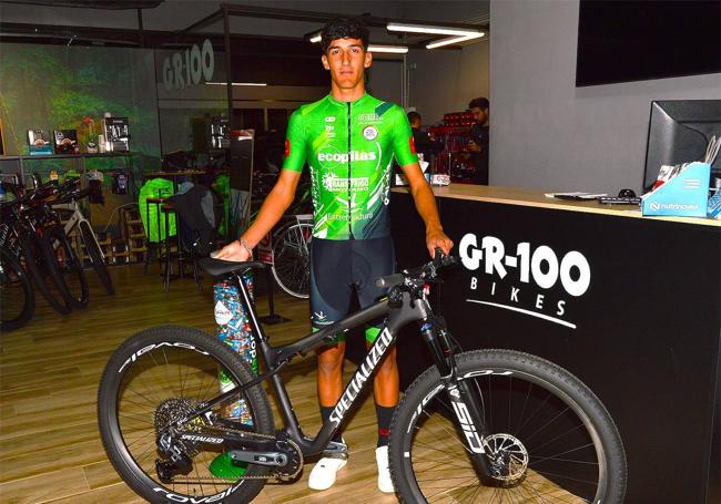 José Benítez de 19 años sub23, ilusionado con su nuevo equipo.