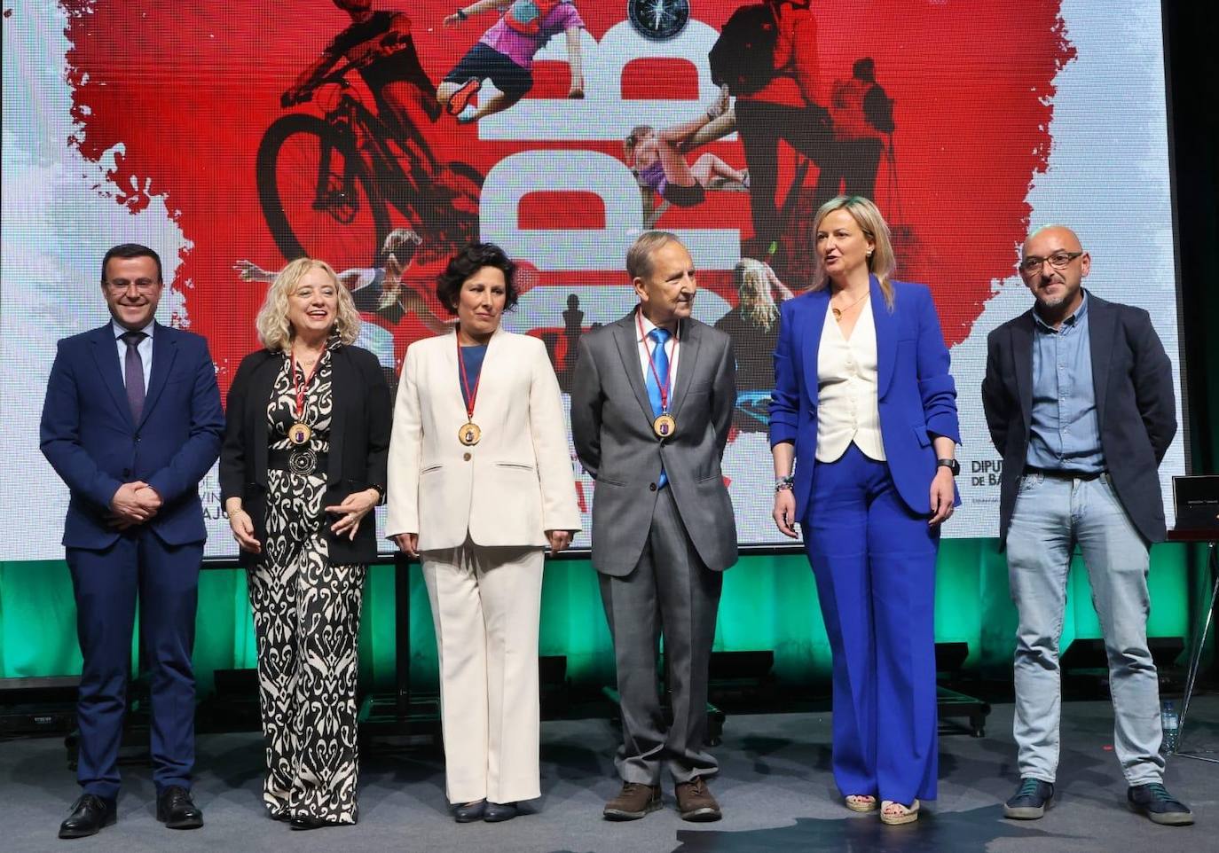 Miguel Ángel Gallardo, Lourdes Vega, Asunción Gómez, Juan Carmona, Blanca Martín y Francisco José Farrano.