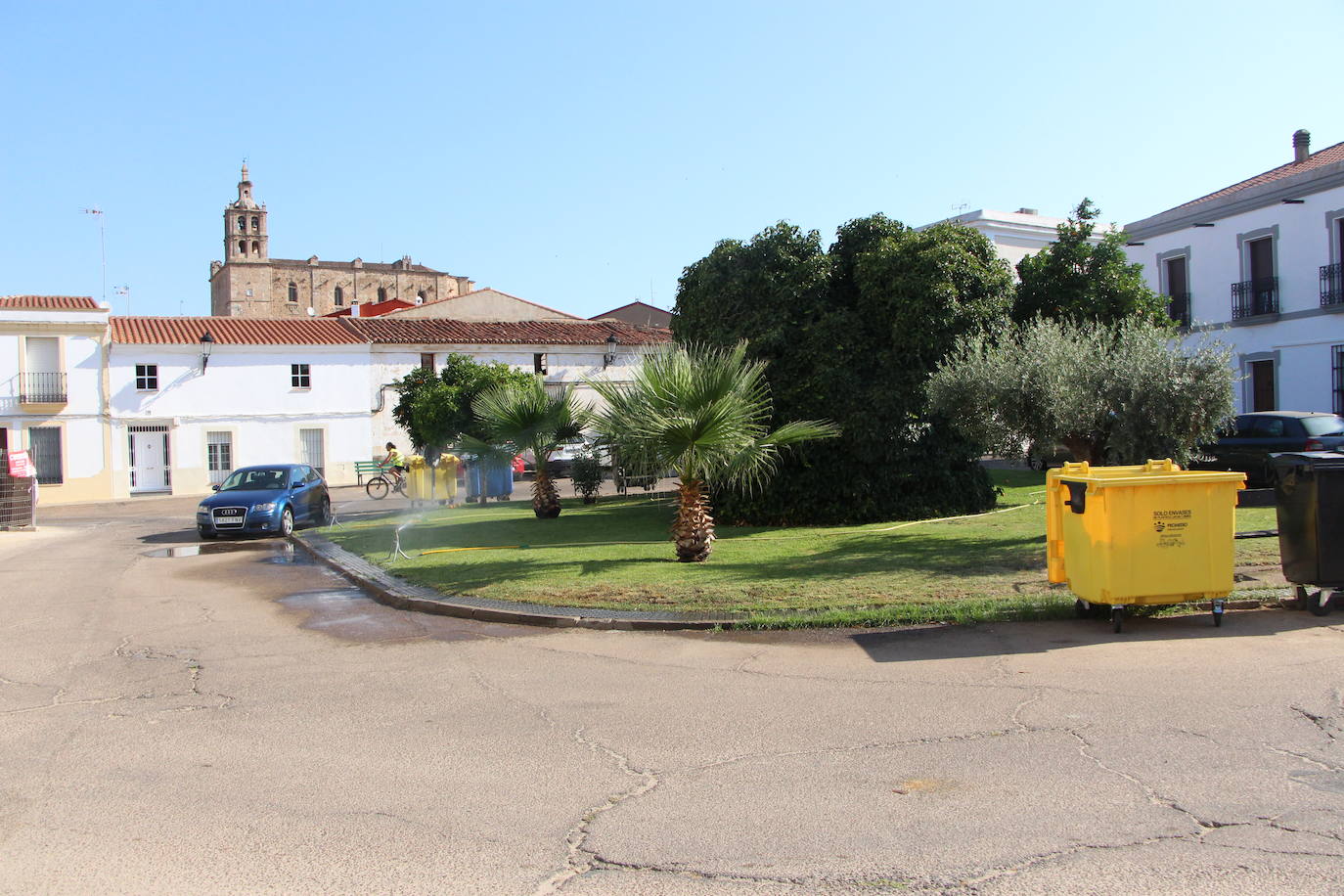 Otra panorámica de la actual Plaza Vieja de Guareña que será convertida en plataforma única.