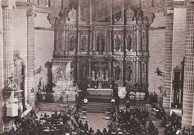 Antiguo retablo mayor de Santa María.