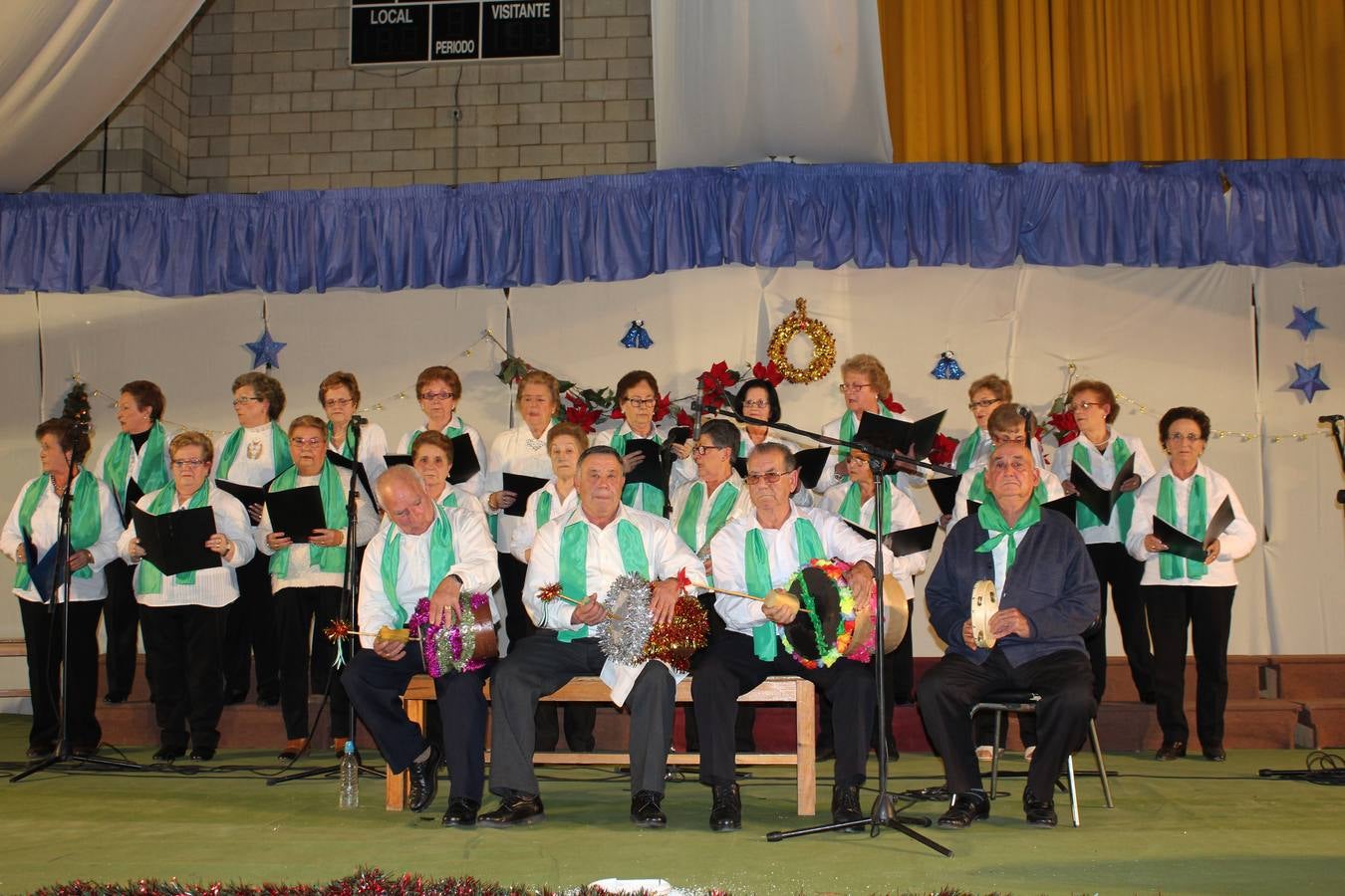 216 personas interpretaron cantos a la Navidad en diferentes estilos musicales