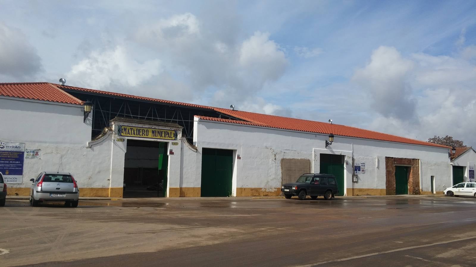 Concluidas las obras de sustitución de la cubierta del Matadero Municipal