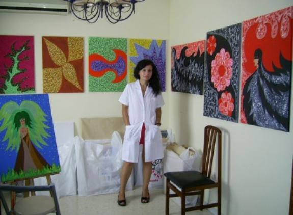 “En Femenino” ha resumido en una exposición el arte plástico de Marisol Pita